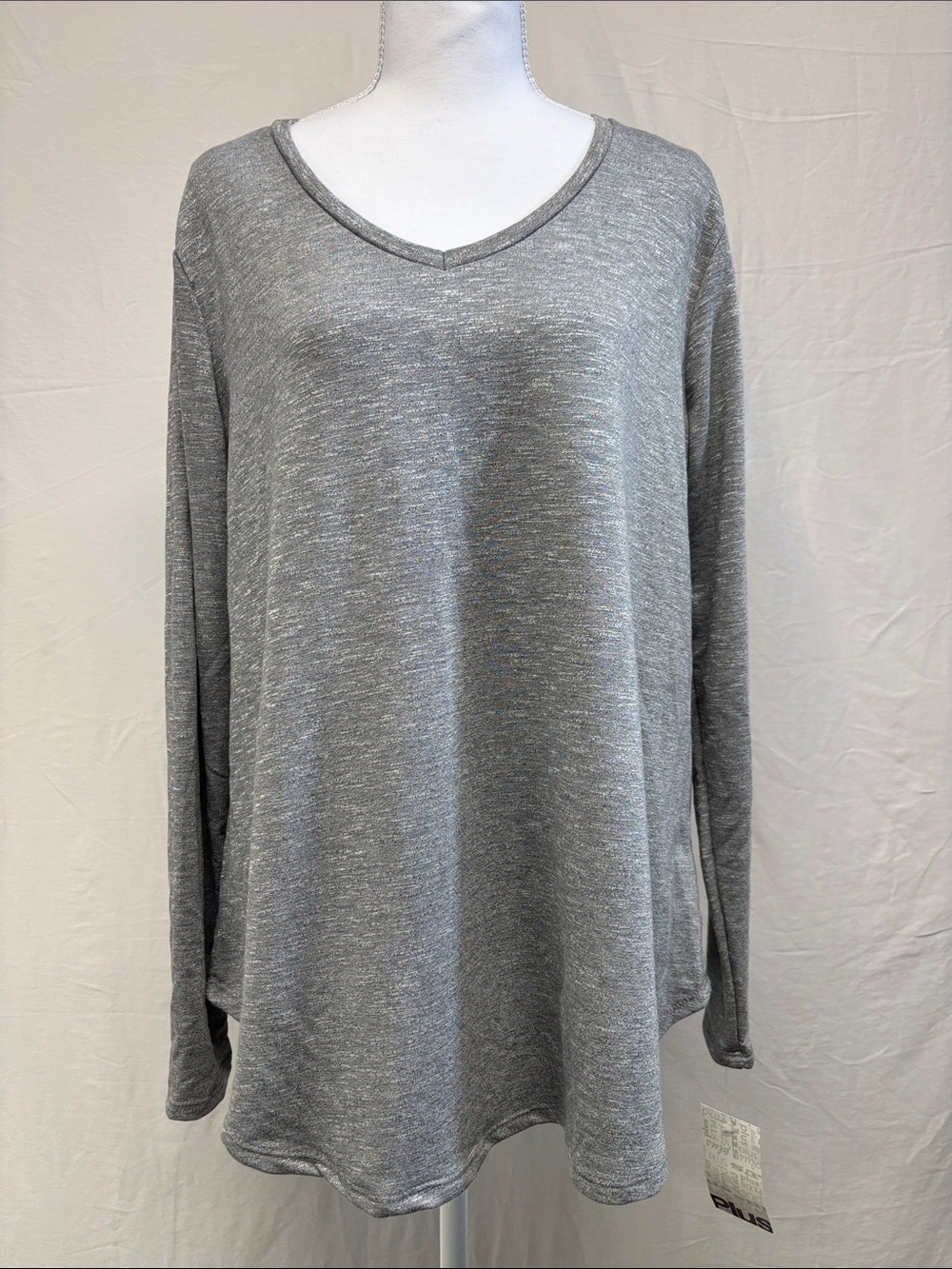 Relaxed V-Neck Long Sleeve Tee - Gray